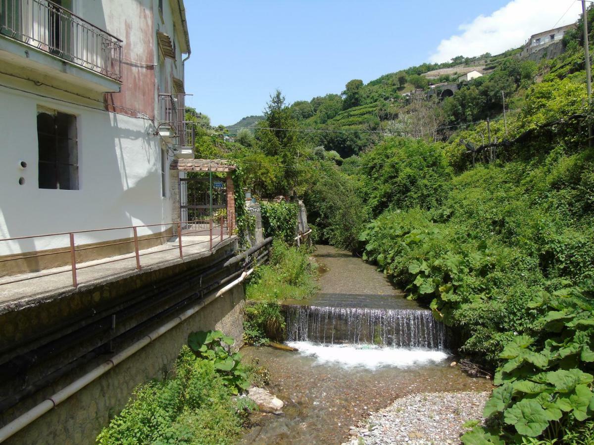 Antica Cartiera Sant'Elia Apartment Трамонти Екстериор снимка